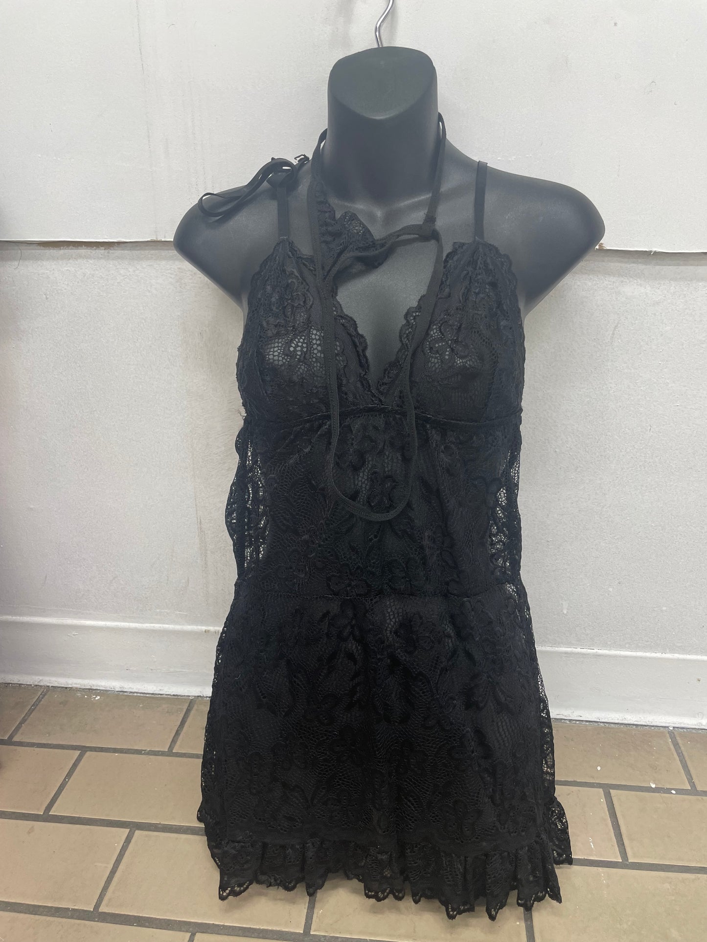 2 piece lingerie set ( Mini skirt & G String )